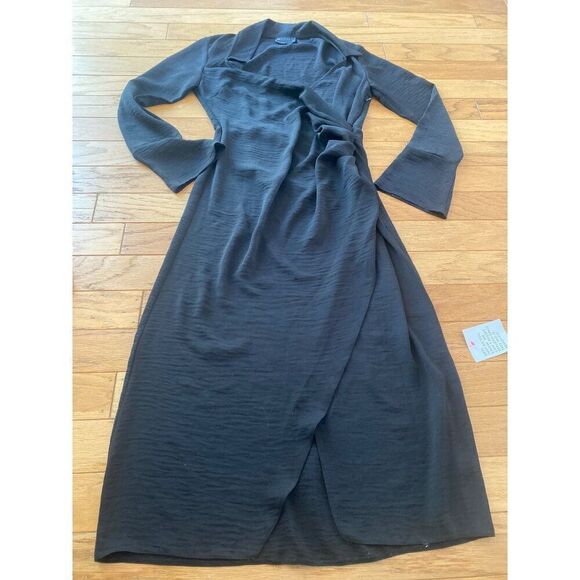 NWT Asos Design women's Black collared Wrap Maxi Dress With Long Flared Sleeve 8 - Picture 1 of 8
